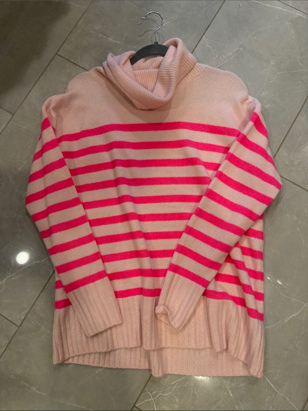 NBW! Loft, pink striped sweater. Size M. Perfect condition!
